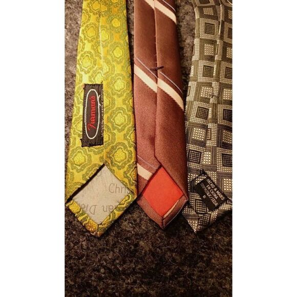 Christian dior, Berkley,Mara tie bundle - Picture 3 of 10